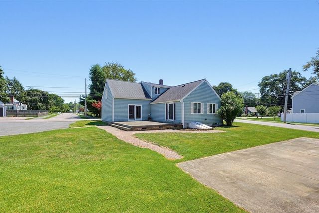 15 Fiske Street, Natick, MA 01760