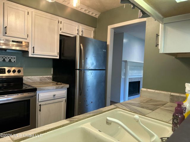 3699 Flynn Drive, Pearl, MS 39208