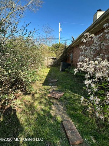 3699 Flynn Drive, Pearl, MS 39208