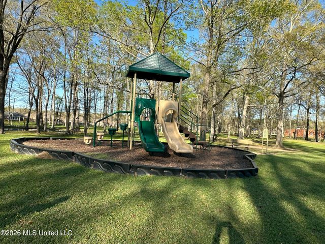 3699 Flynn Drive, Pearl, MS 39208