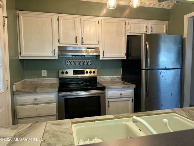 3699 Flynn Drive, Pearl, MS 39208