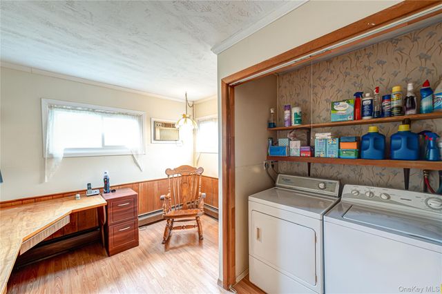 55 Ball Park Lane, Hicksville, NY 11801