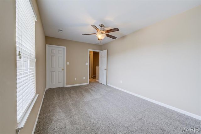 1844 Sterling Oaks Drive, St Peters, MO 63376