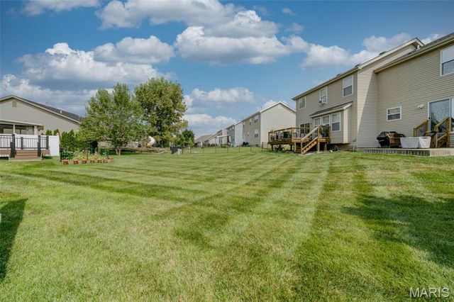 1844 Sterling Oaks Drive, St Peters, MO 63376