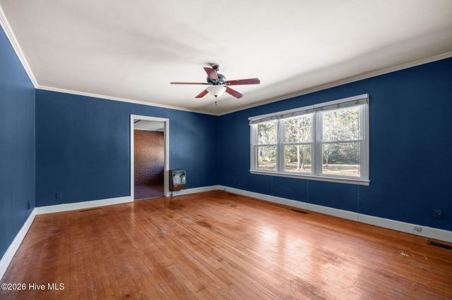 2001 Watson Avenue, Newport, NC 28570