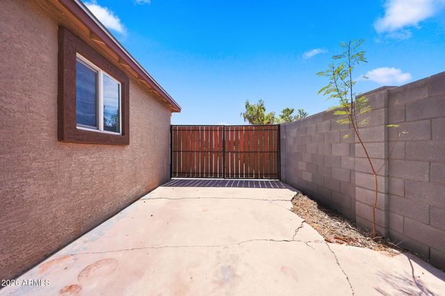 4436 S 19TH Street, Phoenix, AZ 85040