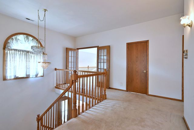 8951 W 99th Street, Palos Hills, IL 60465