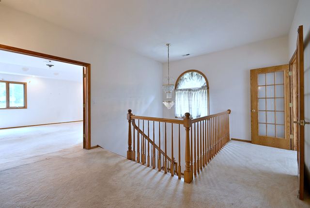 8951 W 99th Street, Palos Hills, IL 60465
