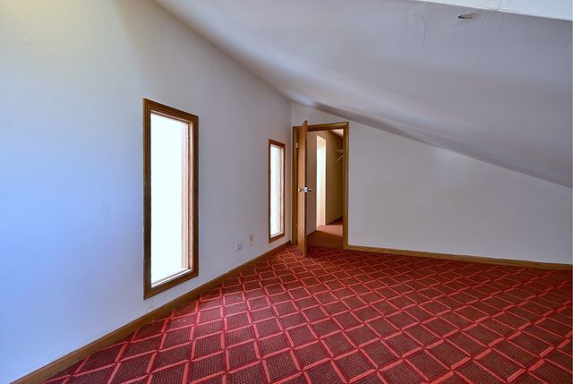 8951 W 99th Street, Palos Hills, IL 60465