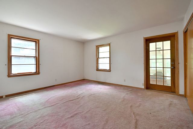 8951 W 99th Street, Palos Hills, IL 60465
