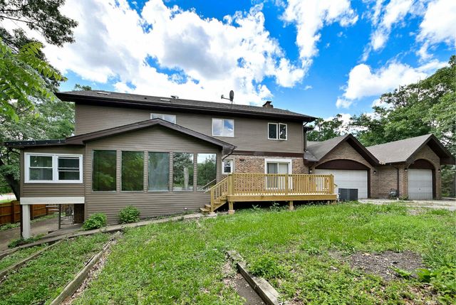 8951 W 99th Street, Palos Hills, IL 60465