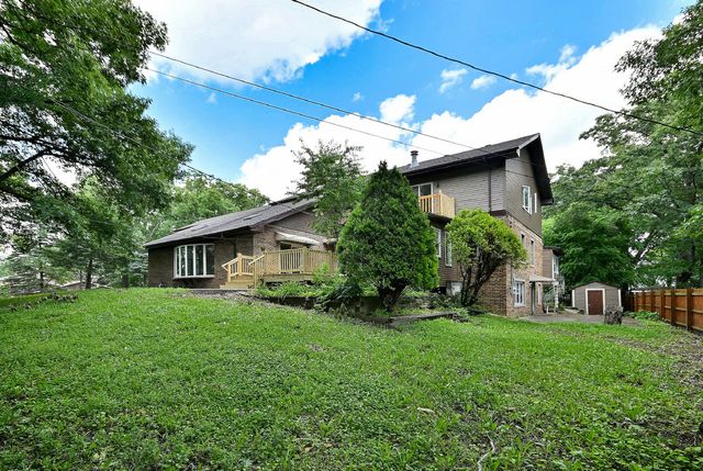 8951 W 99th Street, Palos Hills, IL 60465