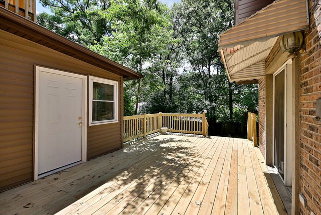 8951 W 99th Street, Palos Hills, IL 60465