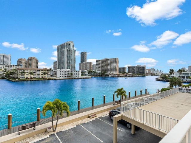 111 Golden Isles Dr G8, Hallandale Beach, FL 33009