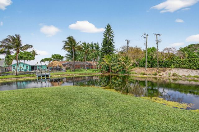 5670 NW 38th Terrace, Coconut Creek, FL 33073