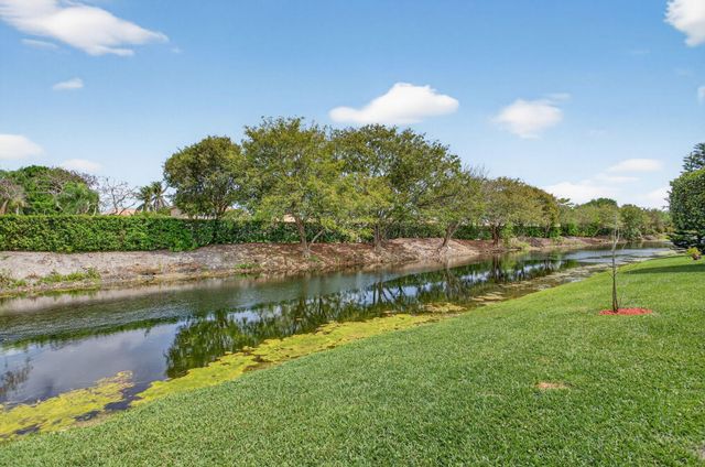 5670 NW 38th Terrace, Coconut Creek, FL 33073