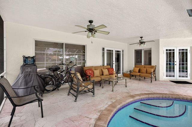 5670 NW 38th Terrace, Coconut Creek, FL 33073