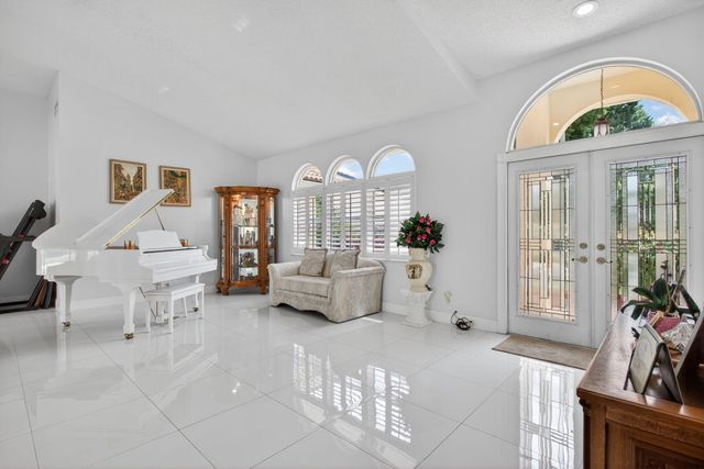 5670 NW 38th Terrace, Coconut Creek, FL 33073