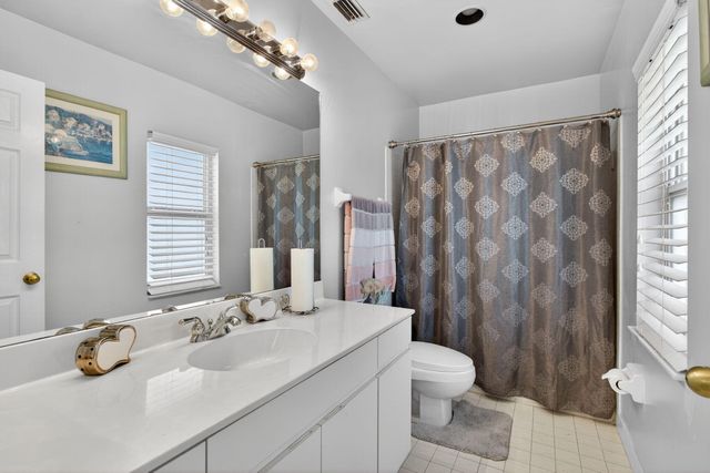 5670 NW 38th Terrace, Coconut Creek, FL 33073