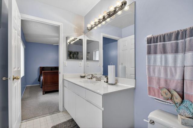 5670 NW 38th Terrace, Coconut Creek, FL 33073