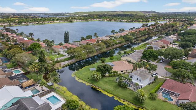 5670 NW 38th Terrace, Coconut Creek, FL 33073