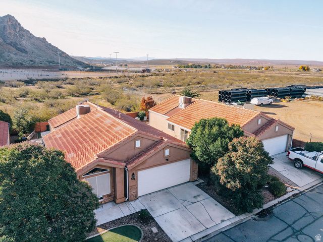 781 W 2500 S, Hurricane, UT 84737