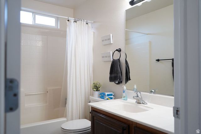 781 W 2500 S, Hurricane, UT 84737