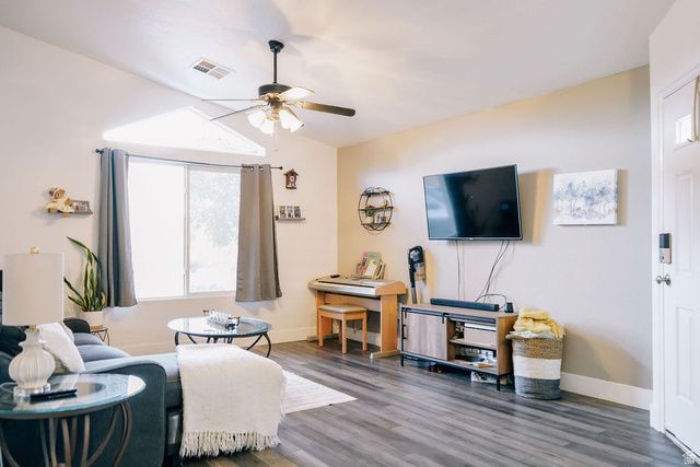 781 W 2500 S, Hurricane, UT 84737