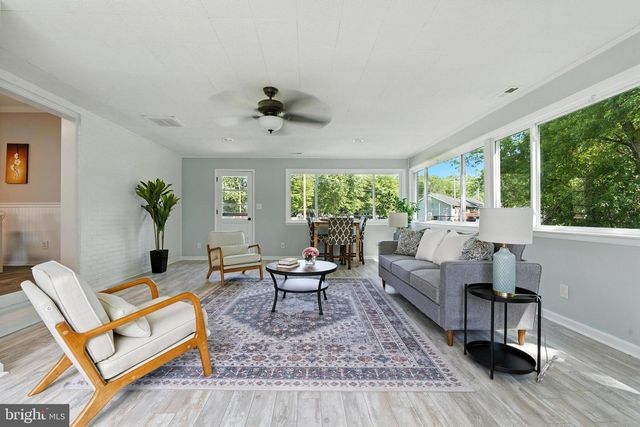 1872 HARBOR DR, Chester, MD 21619