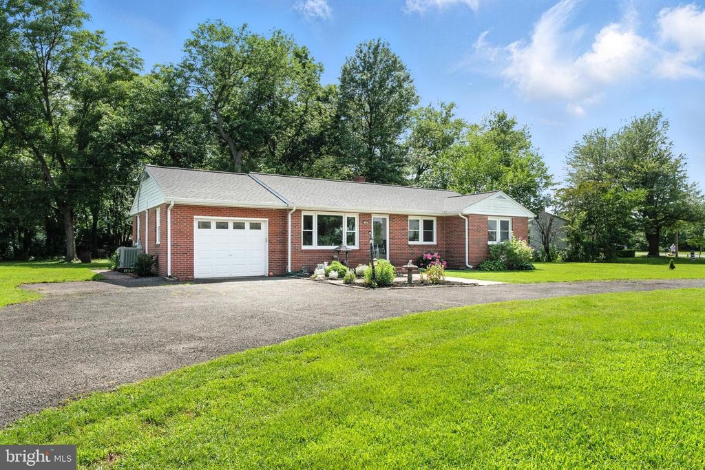 1872 HARBOR DR, Chester, MD 21619