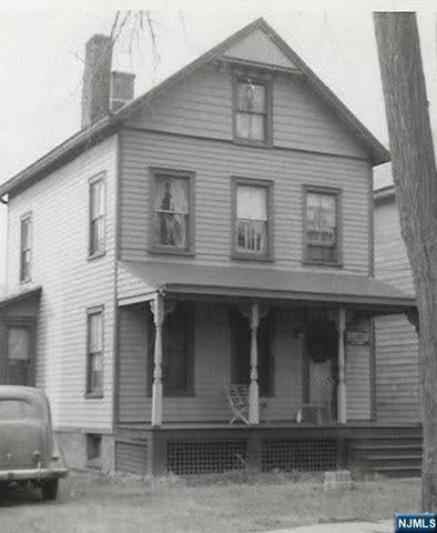 108 Thomas Street, Bloomfield, NJ 07003