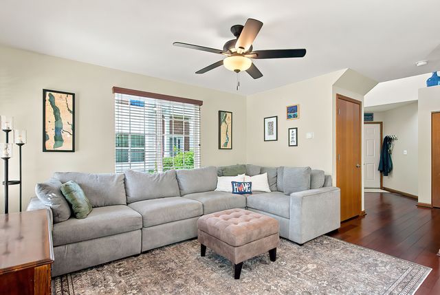 32492 N Rushmore Avenue 0, Lakemoor, IL 60051