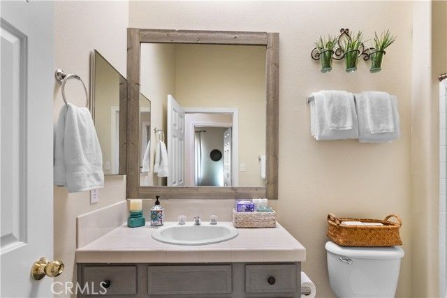 53140 Avenida Vallejo, La Quinta, CA 92253