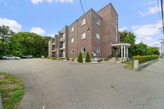 459 Willard Street 202, Quincy, MA 02169