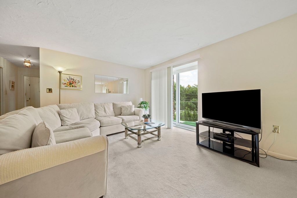 459 Willard Street 202, Quincy, MA 02169