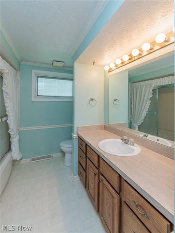 20598 Homestead Park Drive, Strongsville, OH 44149