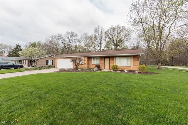 20598 Homestead Park Drive, Strongsville, OH 44149