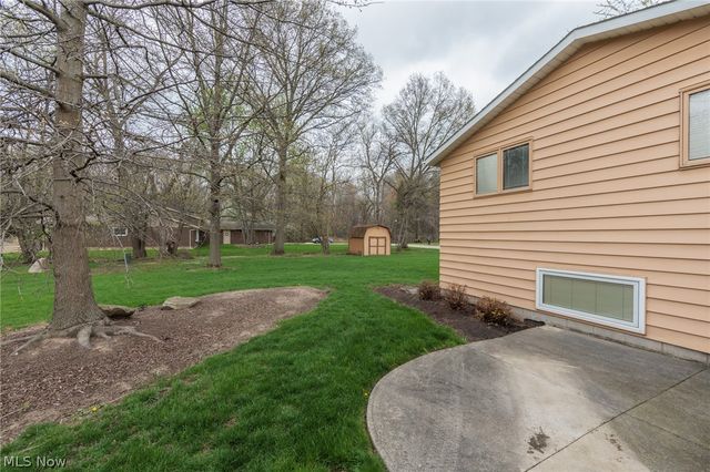 20598 Homestead Park Drive, Strongsville, OH 44149