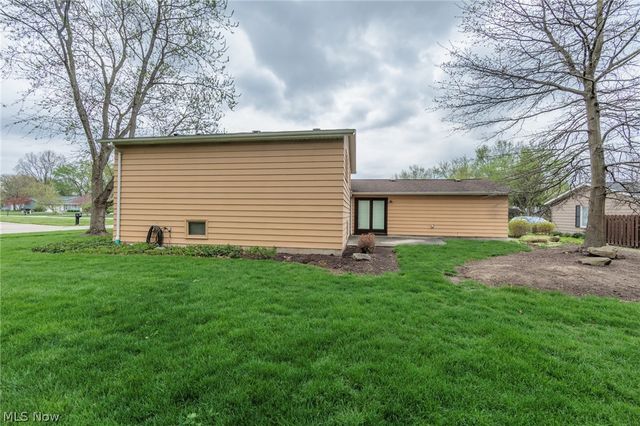 20598 Homestead Park Drive, Strongsville, OH 44149