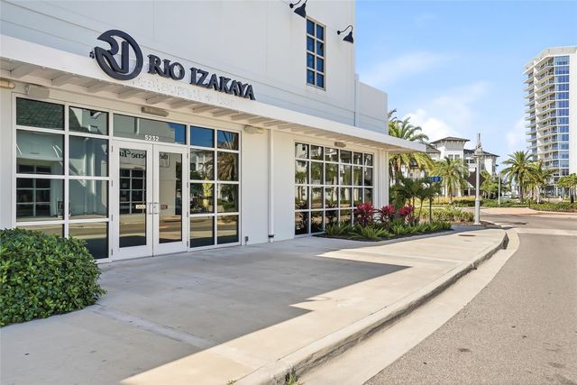 4810 W MCELROY AVENUE 17, Tampa, FL 33611