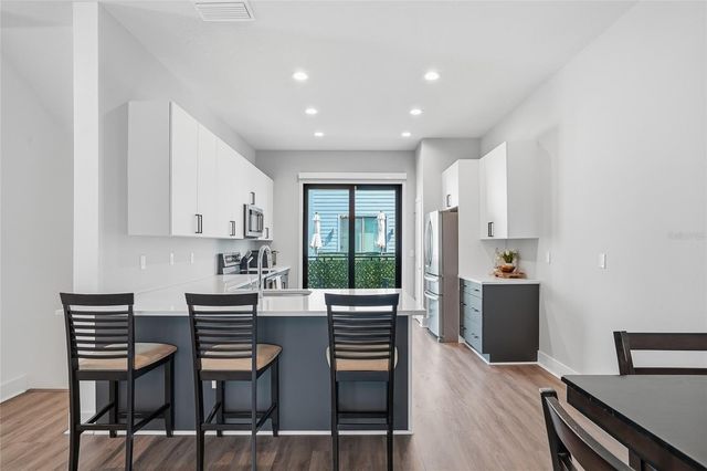 4810 W MCELROY AVENUE 17, Tampa, FL 33611