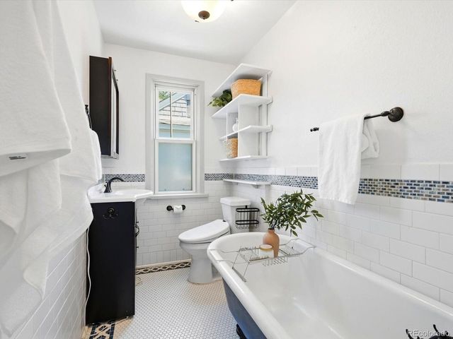 565 S Lincoln St, Denver, CO 80209