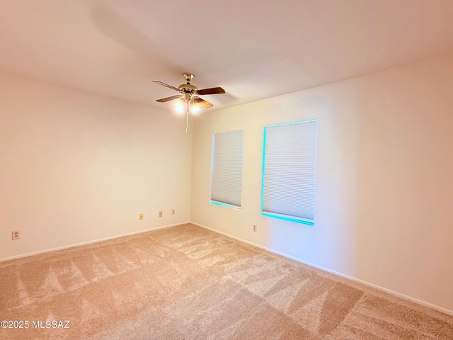 2166 N 1st Avenue, Tucson, AZ 85719