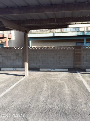 2166 N 1st Avenue, Tucson, AZ 85719