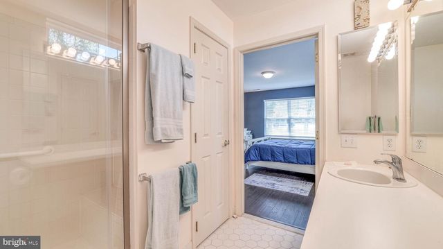 628 E REGENCY DR, Absecon, NJ 08205