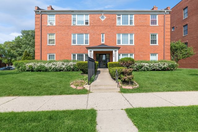 136 Ridge Avenue 2, Evanston, IL 60202