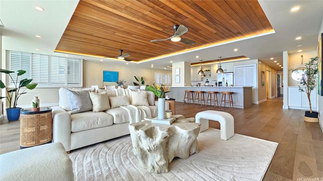 3003 Kalakaua Avenue 6A, Honolulu, HI 96815