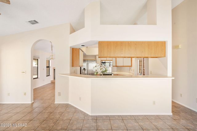 1280 W Golden Gem Drive, Tucson, AZ 85737