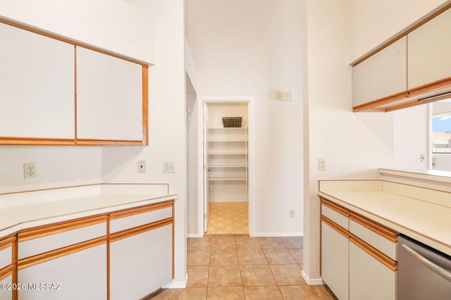 1280 W Golden Gem Drive, Tucson, AZ 85737