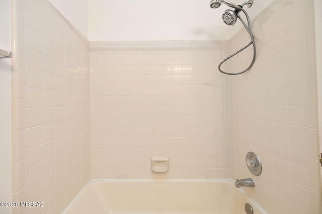 1280 W Golden Gem Drive, Tucson, AZ 85737